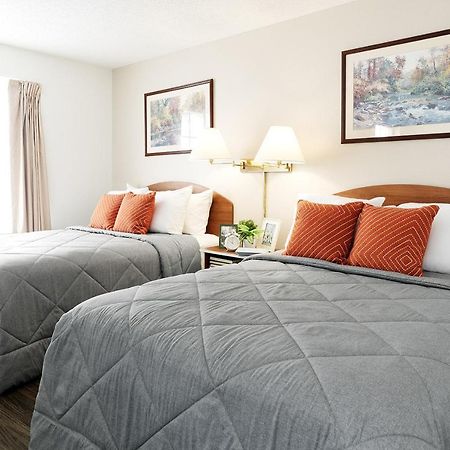 Intown Suites Extended Stay Raleigh Garner Nc Exterior photo